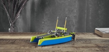 LEGO Technic Катамаран 42105