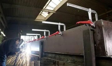 стальной рычажный зажим 250х120мм Bessey GH25