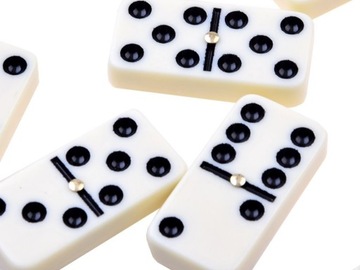 Игра-головоломка DOMINO в элегантной коробке.