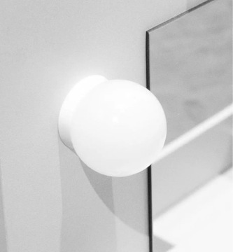 КОСМЕТИЧЕСКИЙ ТРУБОЧНЫЙ СТОЛИК ЗЕРКАЛО С ПОДСВЕТКОЙ 12 СВЕТОДИОДНЫХ ТАБУР