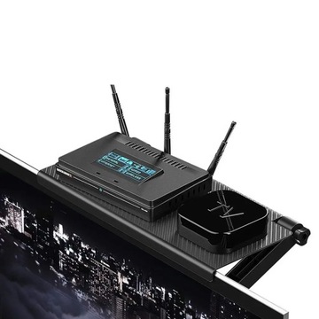 РУЧКА-СТОЙКА Полка, расположенная на мониторе.