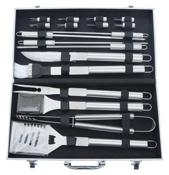 Zestaw narzędzi do grillowania w obudowie ALU 18sz