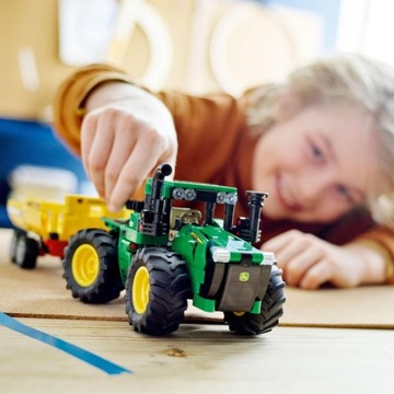 LEGO TECHNIC 42136 Трактор John Deere 9620R 4WD 8+