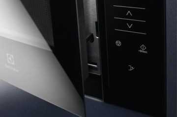 Микроволновая печь Electrolux KMFE172TEX