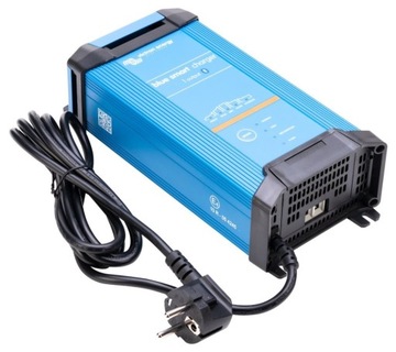 Зарядное устройство Victron Energy IP22 12В 30А (1)