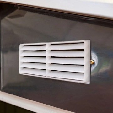 Домик для садовых инструментов, жестяная кладовая для инструментов, металлическое оборудование.