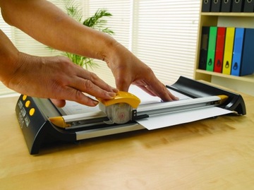 Триммер FELLOWES NEUTRON PLUS A4