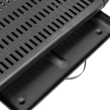 Бездымный электрогриль для кухни на террасе.Компактный настольный садовый гриль.