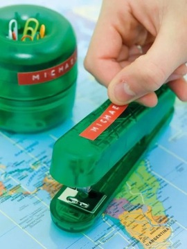 Устройство для тиснения этикеток Dymo Junior на ленту 9 мм х 2 м.