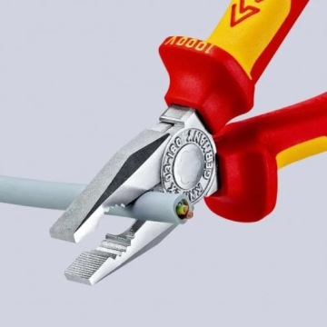 Изолированные комбинированные клещи KNIPEX 03 06 180