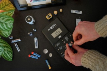 Ansmann Energy Check Lcd 1900-0100 Lcd тестер батарей универсальный черный