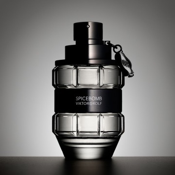 Туалетная вода Victor & Rolf Spicebomb 90 мл