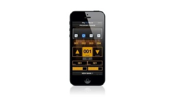 IK Multimedia iRig BlueBoard — ножной MIDI-контроллер