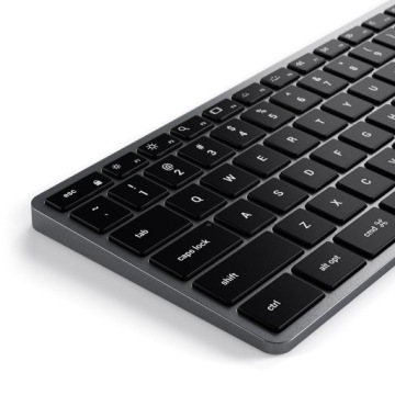 Satechi Slim W3 Wired — клавиатура с цифровой раскладкой USB-C (серый космос)