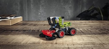 LEGO Technic Мини CLAAS XERION 42102