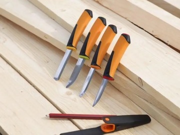 НОЖ ПЛОТНИКА С ЗАТОЧКОЙ FISKARS НОЖ