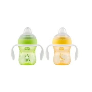 Чашка Chicco First Training с мягким носиком 4 м+ 200 мл. Желтый