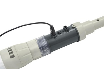 LAY-Z-SPA АККУМУЛЯТОРНЫЙ ПЫЛЕСОС ДЛЯ БАССЕЙНА BESTWAY