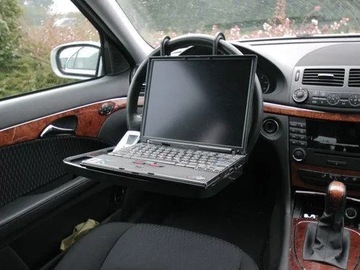 ОРГАНАЙЗЕР СТОЛИК ДЛЯ НОУТБУКА НА СПИНКЕ СТУЛА С ПОЛКОЙ