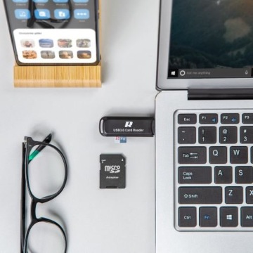 Устройство чтения карт памяти USB 3.0 r61 REBEL