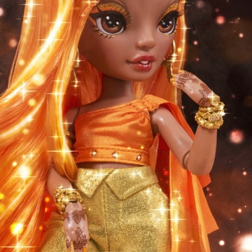Кукла Rainbow High Fashion Мина Флер, оранжевая