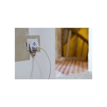 SKROSS Europe USB-адаптер для путешествий для иностранцев в Чехии, USB-A, 12 Вт, тип E/F
