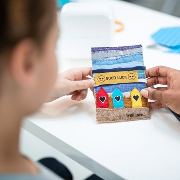 Принтер этикеток Brother PT-P710BTH