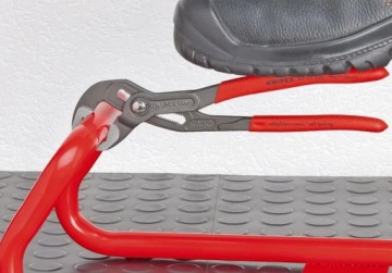Щипцы для трубных ключей COBRA KNIPEX 87 03 300
