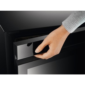 Холодильник для вина Electrolux EWUS040B8B