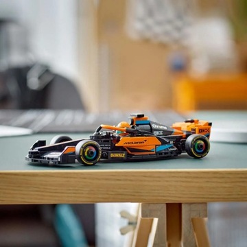 LEGO 76919 Гоночный автомобиль McLaren Формулы 1, версия 2023 года + СУМКА LEGO