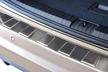 J&J AUTOMOTIVE KRYT NÁRAZNÍKU SE OCELI NEREZ DO MERCEDES ML W164 2006-2013