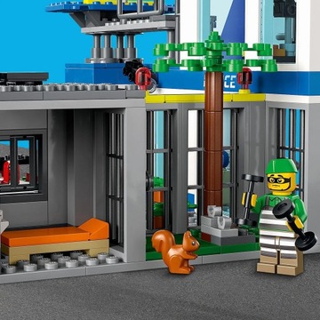 LEGO Bricks City 60316 Полицейский участок