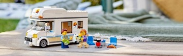 LEGO City Holiday кемпер 60283