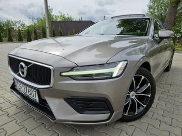 Volvo V60 Full