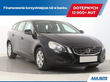 Volvo V60 D4 2.0, Salon Polska, Serwis ASO, Navi