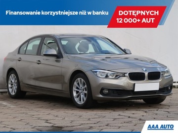 BMW 3 330 i xDrive, Salon Polska, Serwis ASO