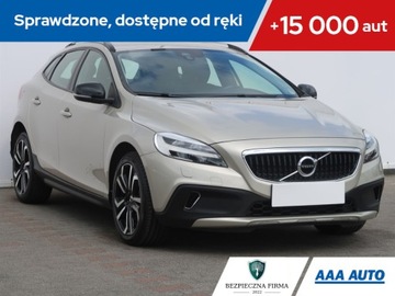 Volvo V40 Cross Country 2.0 D2, 1. Właściciel