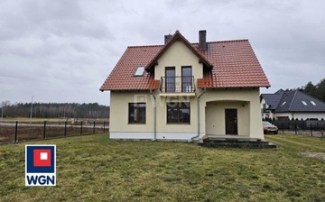 Dom, Siedlisko (gm.), 142 m²