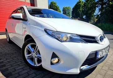 Toyota Auris 1.8 Hybryda 140KM Navi Led Kamera...