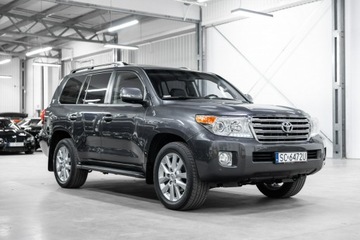 Toyota Land Cruiser V8 200 Limited. Salon PL. 1