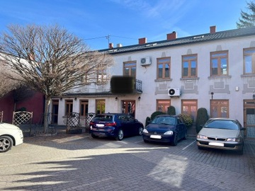 Dom, Bełchatów, Bełchatów, 215 m²
