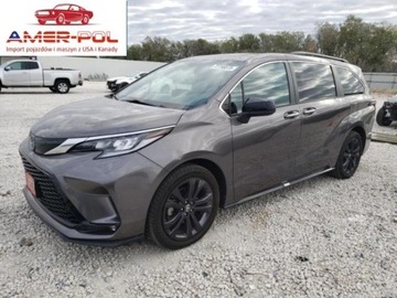 Toyota Sienna 2022 TOYOTA SIENNA XSE, SILNIK 2...