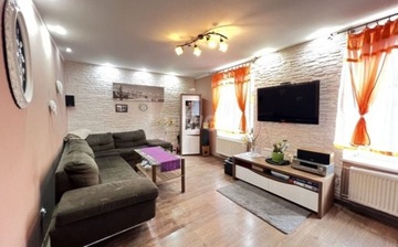 Mieszkanie, Kożuchów, 84 m²
