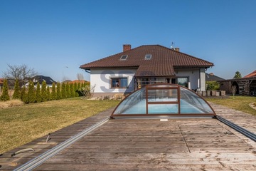 Dom, Oleśnica, Oleśnica, 250 m²