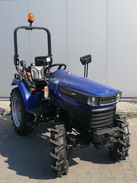 Ciągnik rolniczy Farmtrac 26 4WD komunalny mini traktor