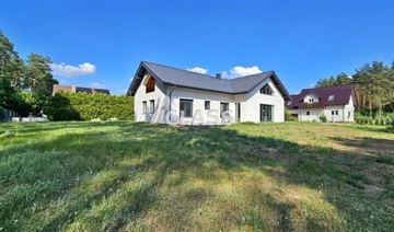 Dom, Zławieś Wielka (gm.), 270 m²