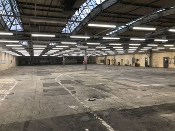 Magazyny i hale, Częstochowa, 2600 m²