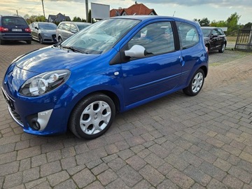 RENAULT TWINGO II GT