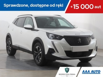 Peugeot 2008 1.2 PureTech, Salon Polska