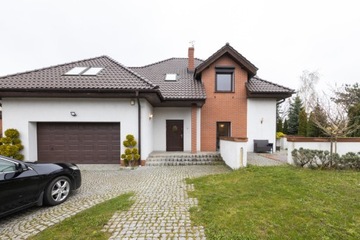 Dom, Wrocław, Krzyki, 253 m²